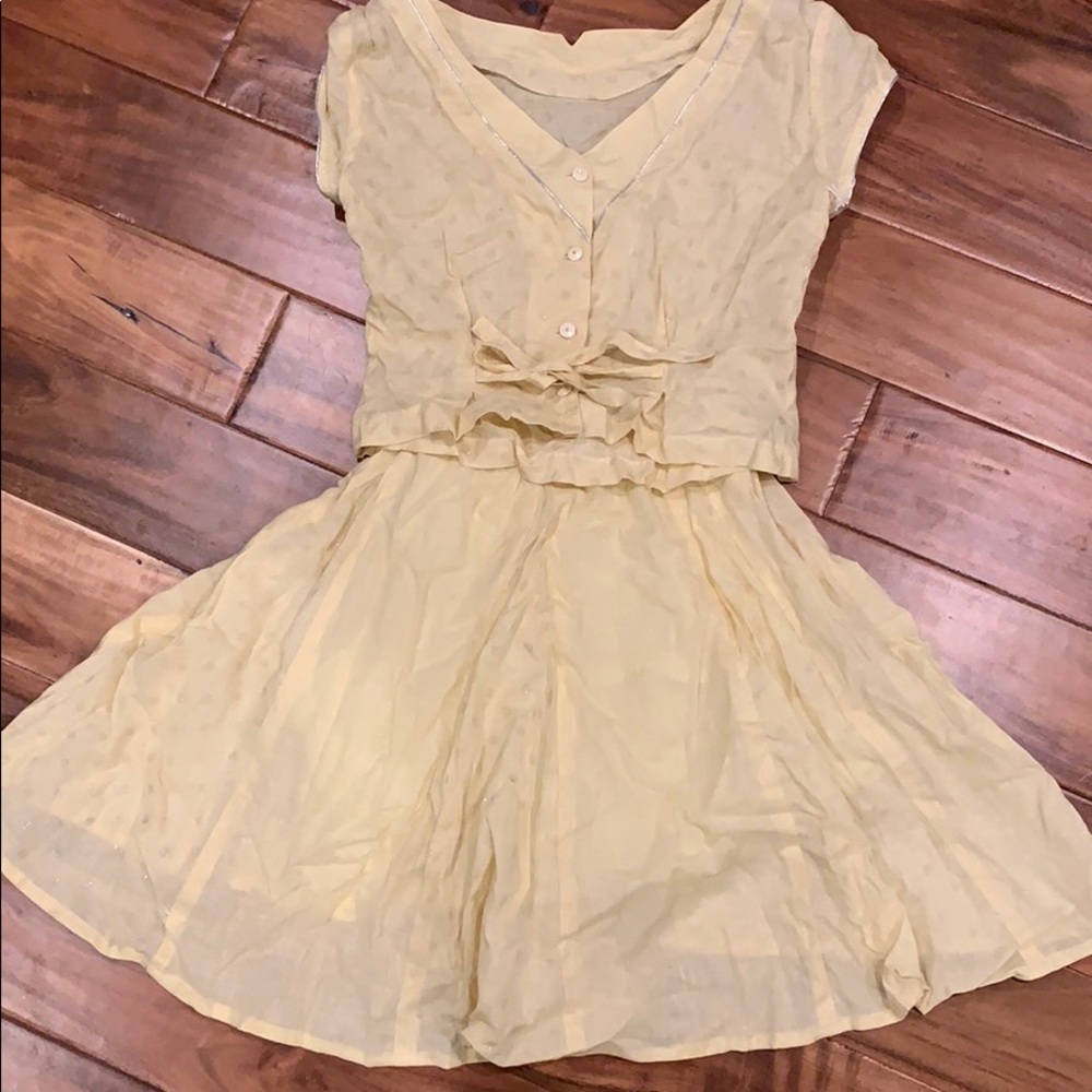 Vintage yellow skirt and top set xs